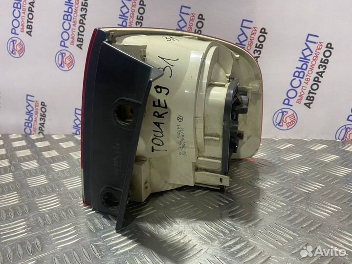 Фонарь Volkswagen Touareg 7L