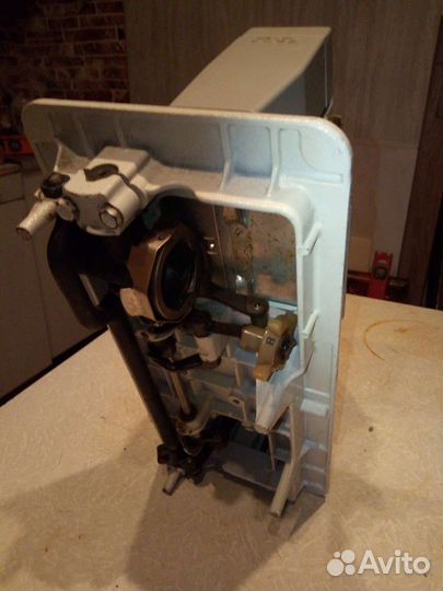 Швейная машина Чайка 134