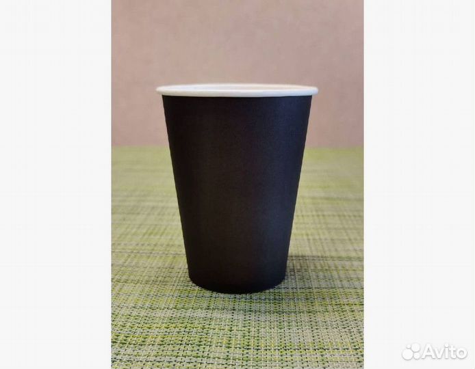 Одноразовые стаканы для кофе
