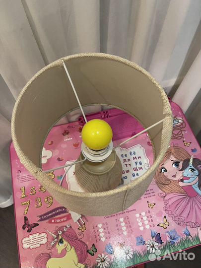 Лампа настольная