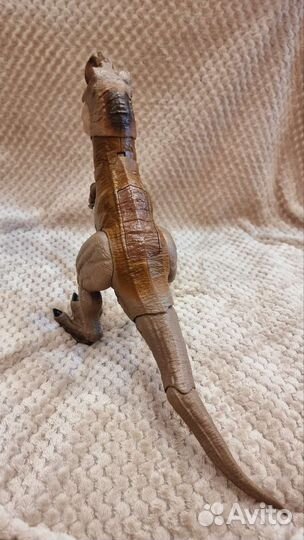 Динозавры игрушки