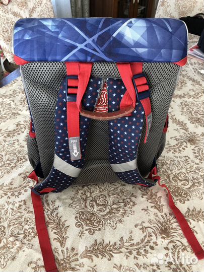 Школьный рюкзак