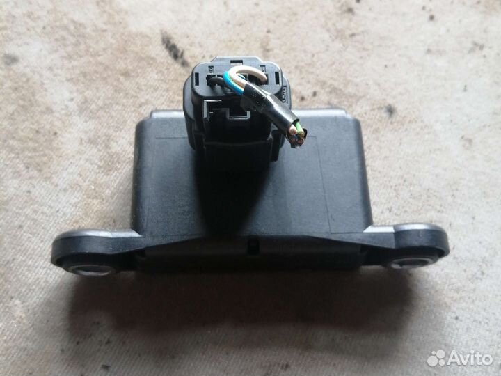 Датчик ускорения Opel Astra J, 2013