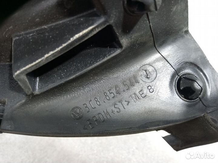 Уплотнитель стекла volkswagen passat CC Передний правый, верхний