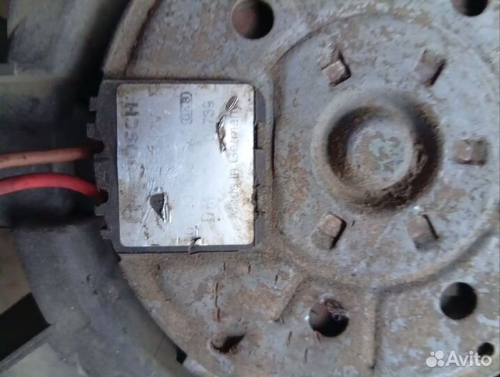 Вентилятор охлаждения основного