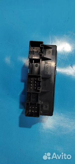 Блок управления стеклоподъемниками Land Rover Dis