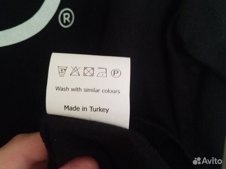 Футболка peaceful hooligan