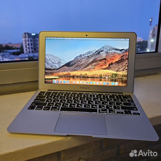 Apple MacBook Air 11 mid 2012 intel i52.7ghz