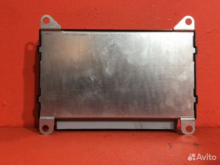 Блок управления пневмо подвеской Audi A6 C6 BDW