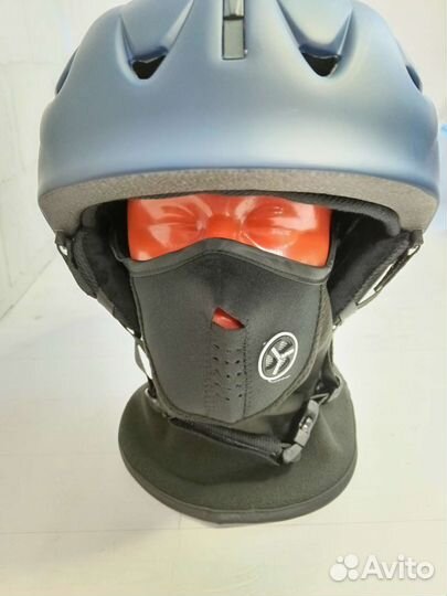 Шлем горнолыжный