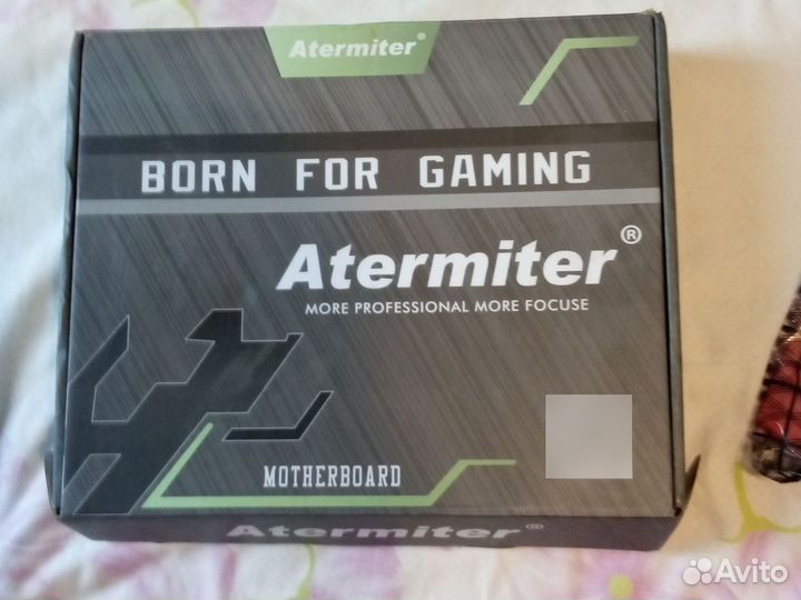 Материнская плата