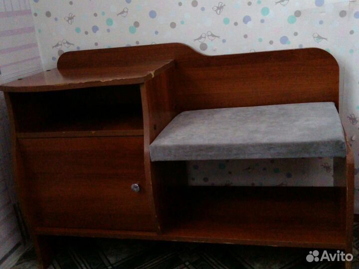 Тумба универсальнаяВ прихожую,на балкон, 