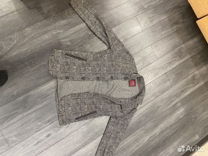 Костюм школьный