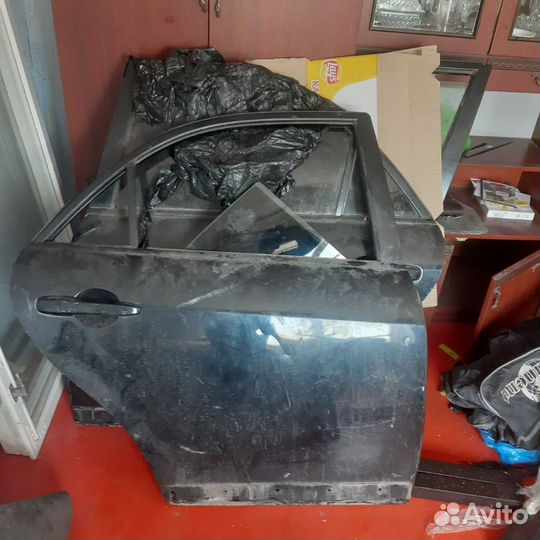 Двери (все 4) с мазда 6 gg mps