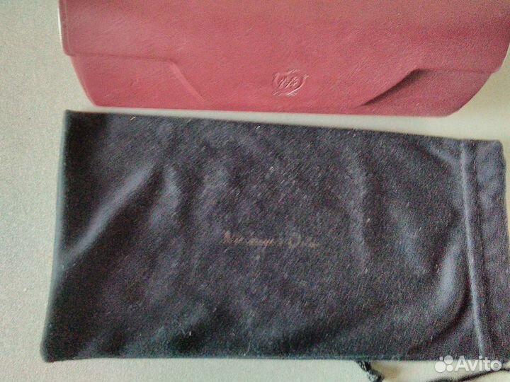 Футляр для очков