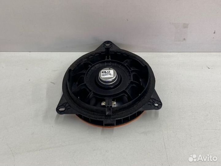 Динамик двери задний Тойота Camry V70/V75