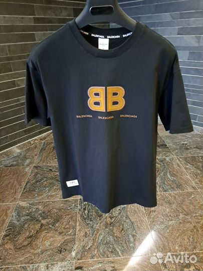 Футболка Balenciaga новая