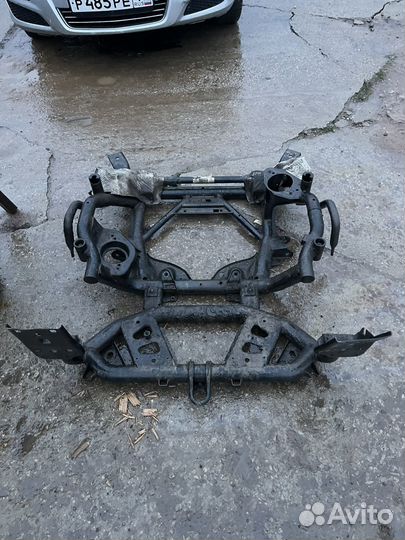 Опора радиатора range rover l322