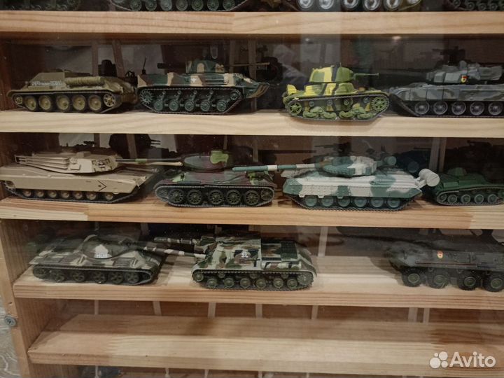 Модели 1:72 танки, сау, зенитки, бмп
