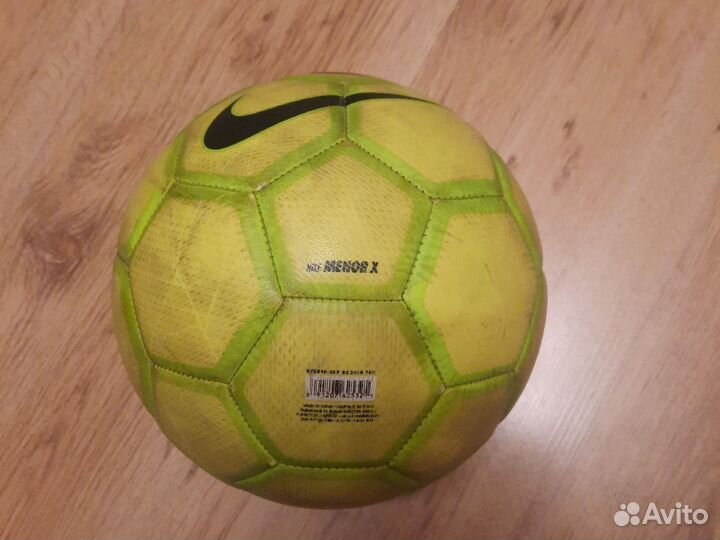Футбольный мяч nike menor x размер 4