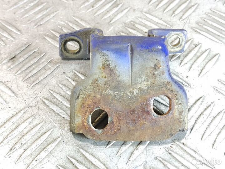 Петля двери передней левой верхняя Byd Flyer 2005