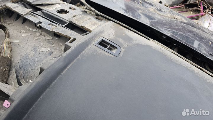 Торпедо Renault Megane 2