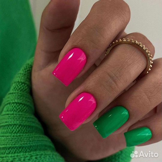 Маникюр/педикюр/наращивание