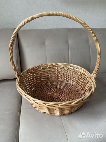 Корзина плетеная большая