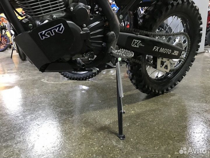 Защита картера и прогрессии zuumav FXR 250 (2021)