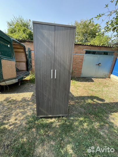 Шкаф вещевой