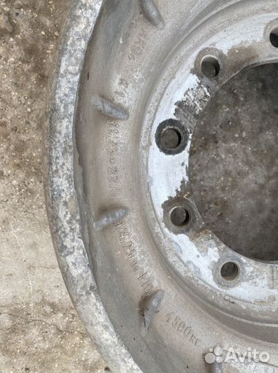 Диск алюминиевый на прицеп 22.5*11.75