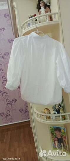 Рубашка женская белая 46