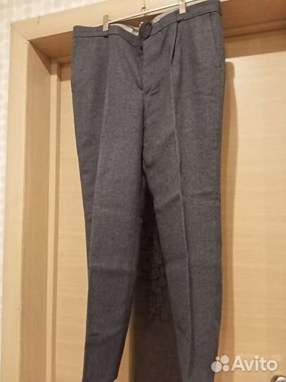 Костюм мужской тройка 48-50 рост на 170-176
