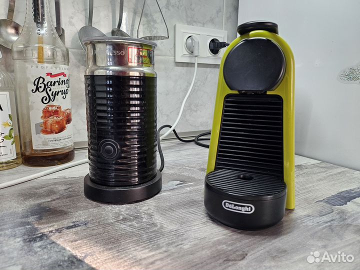 Nespresso essenza mini + aeroccino 3