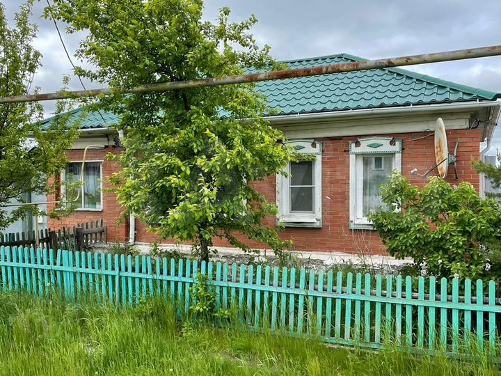 Дом 52 м² на участке 10 сот.