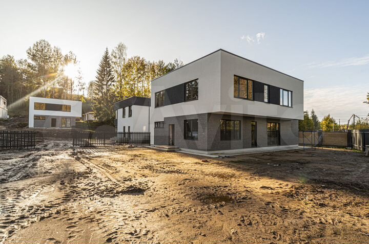 Дом 251,6 м² на участке 11,5 сот.