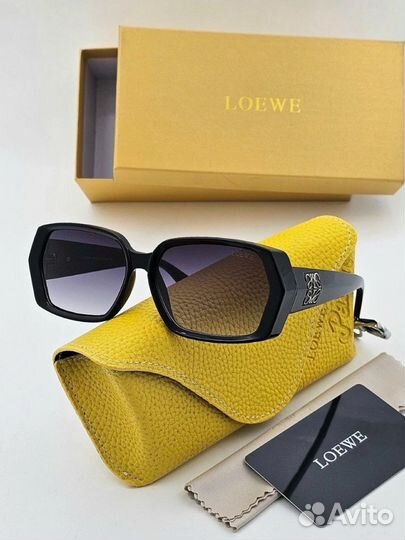 Солнцезащитные очки loewe