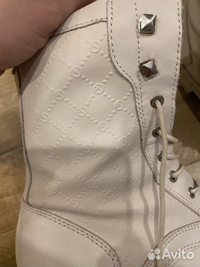 Ботинки женские