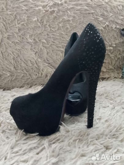 Туфли женские