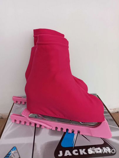 Фигурные коньки jackson