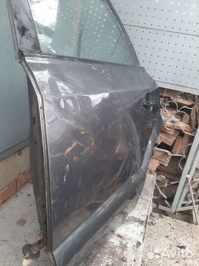 Задняя левая дверь Hyundai Tucson 1