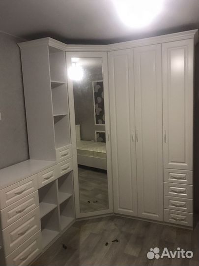 Спальный гарнитур