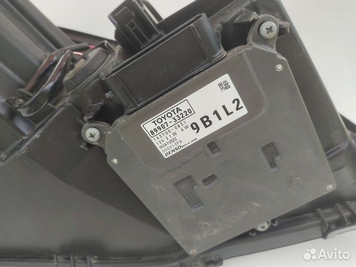 Фара на toyota camry 70 Тойота с блоком розжига