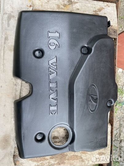 Приора, Гранта декоративная крышка на двигатель