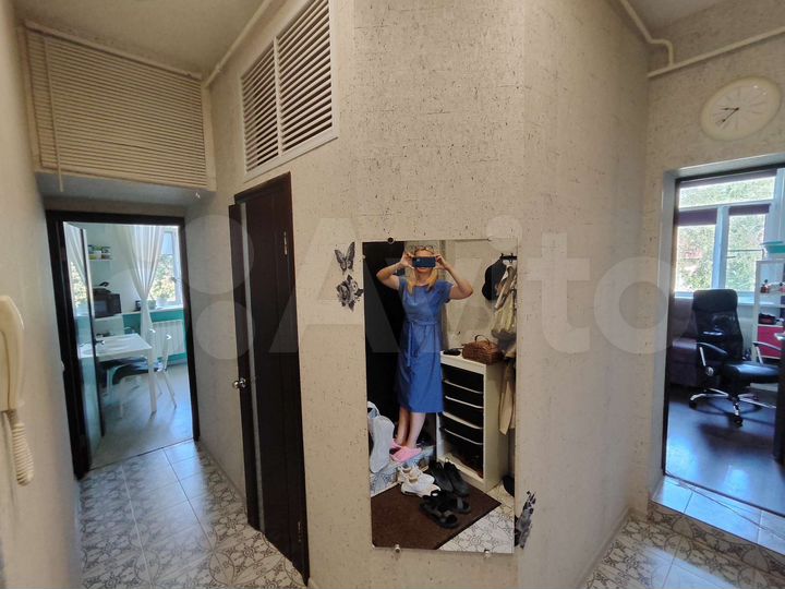 2-к. квартира, 42 м², 3/4 эт.