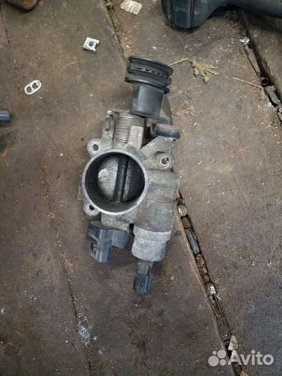 Дроссельная заслонка Волга крайслер