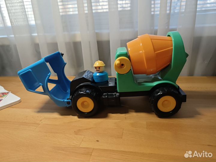 Battat Игрушечная машинка Грузовик-цементовоз