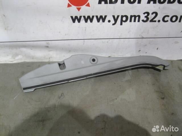 Накладка двери передней правой от Lexus IS 250/35