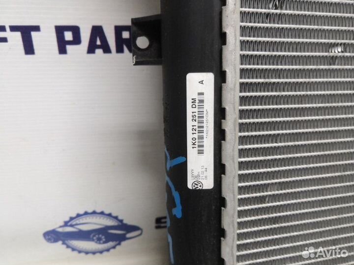 Радиатор охлаждения двигателя Audi A3 8P AXX