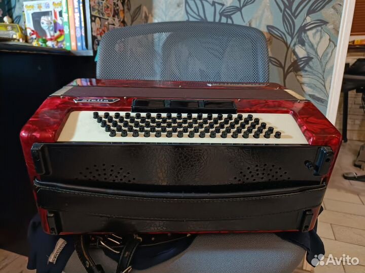 Аккордеон weltmeister stella Супер-кофр